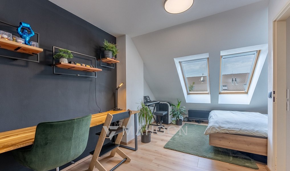 Prodej domu 130 m² s pozemkem 145 m², Nupaky – náhled fotky 12
