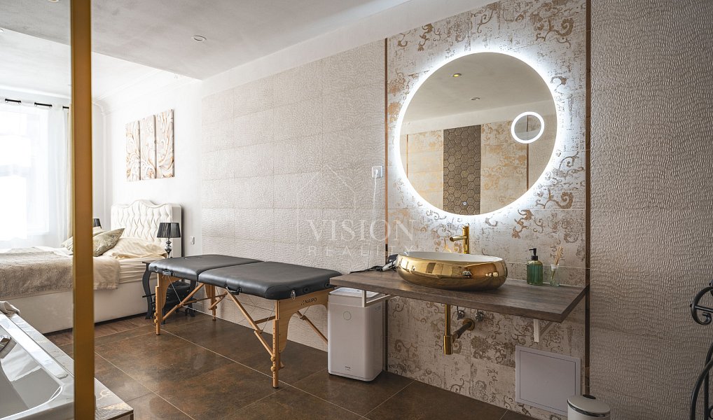 Prodej ubytovacího objektu 597 m², Telč – náhled fotky 19