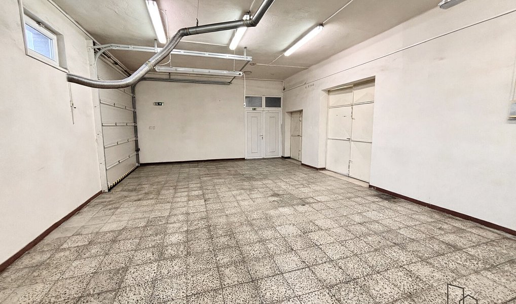 Prodej komerčního objektu (jiného typu) 244 m², Šternberk – náhled fotky 11