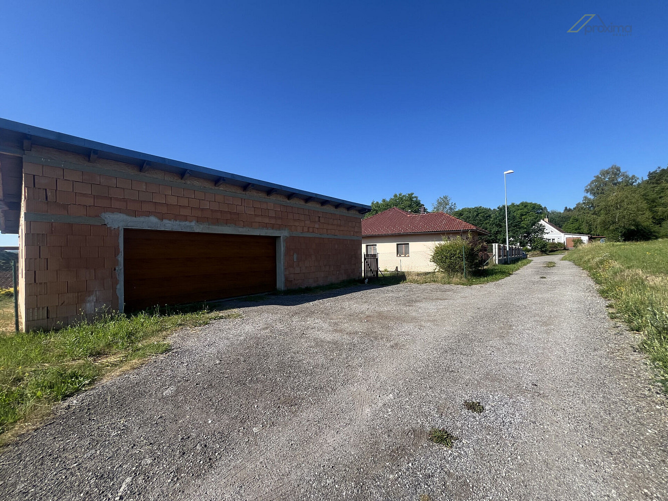 Pronájem dvojgaráže a zahrady 869 m2, stradov u kaplice — photo 2