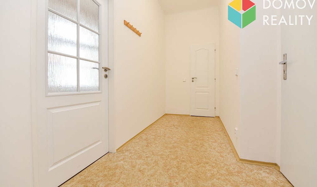 Pronájem bytu 1+1 40 m², Králův Dvůr – náhled fotky 7