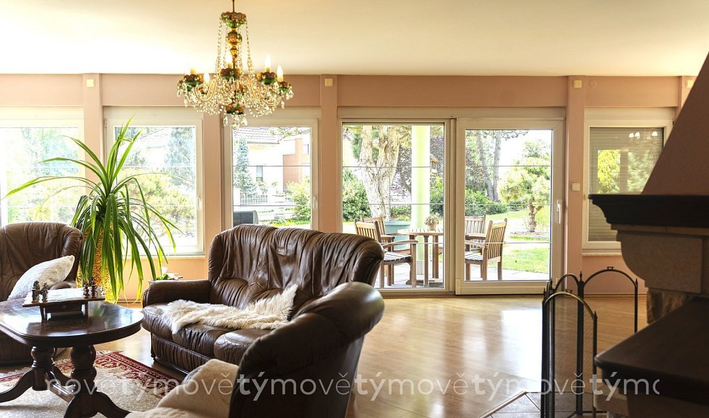 Prodej domu 370 m² s pozemkem 2 117 m², Přelouč – náhled fotky 12