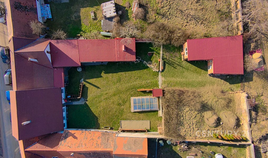 Prodej domu 310 m² s pozemkem 1 492 m², Kubšice – náhled fotky 29