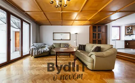 Prodej domu 265 m² s pozemkem 685 m², Krejčího, Brno - Slatina