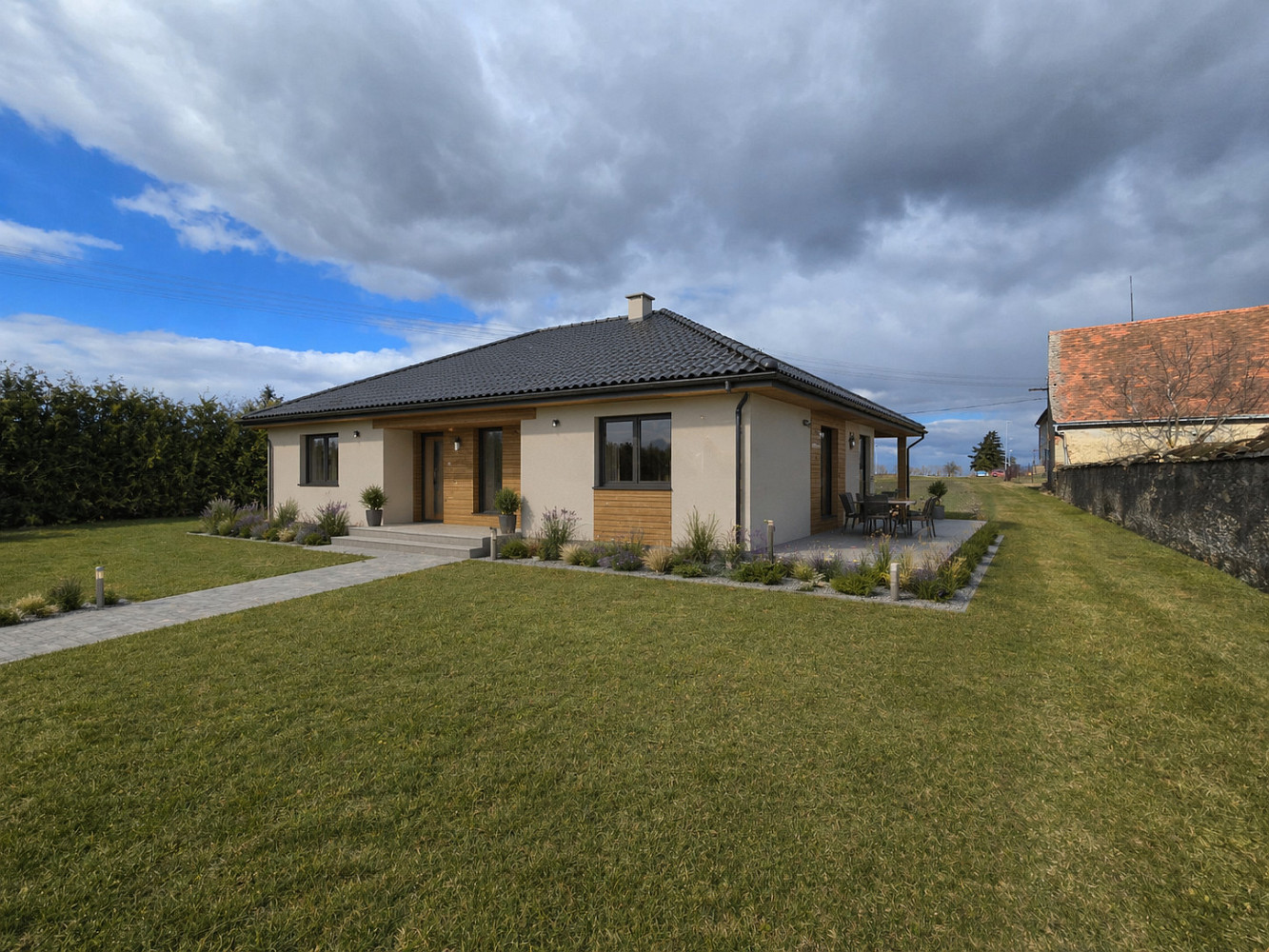 Prodej stavebního pozemku 3 030 m² – fotografie 3