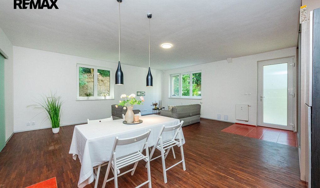 Prodej bytu 3+kk 86 m², Praha – náhled fotky 9