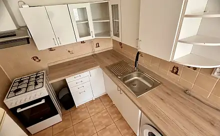 Pronájem bytu 2+kk 40 m², Josefa Suka, Most