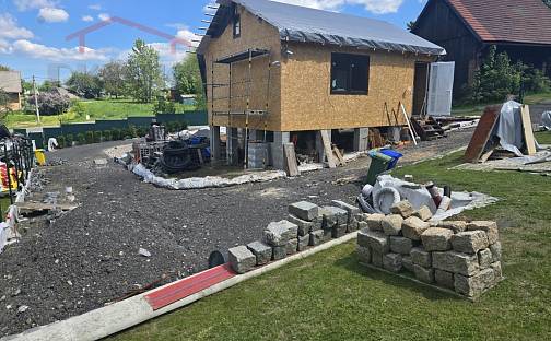 Prodej stavebního pozemku 913 m², okres Semily