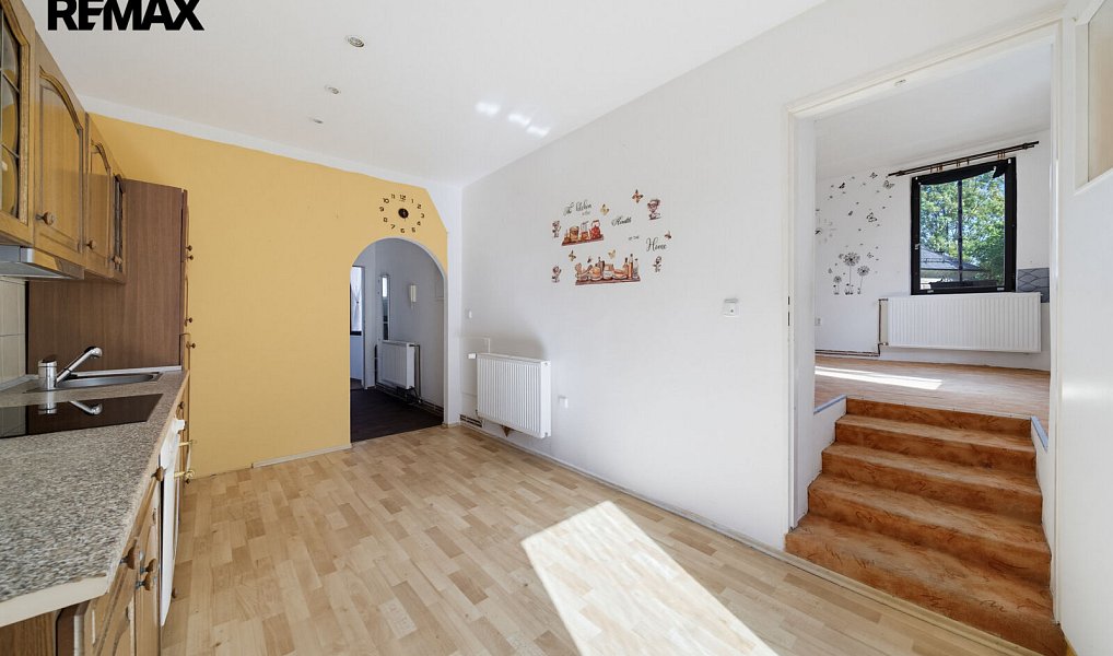Prodej nájemního domu, činžáku 340 m², Aš – náhled fotky 15