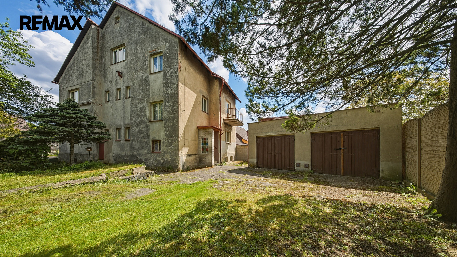 Prodej domu 260 m² s pozemkem 548 m²