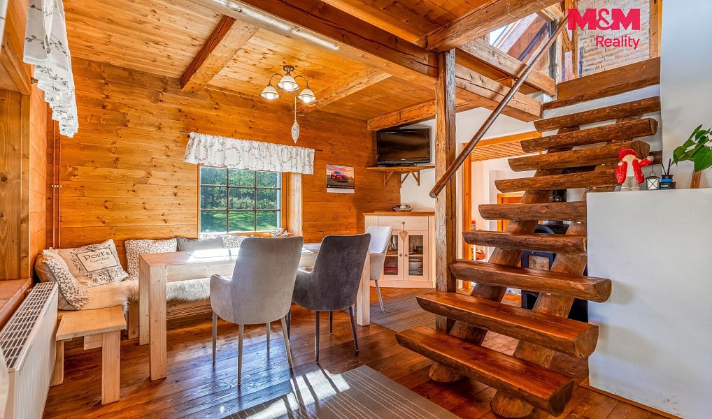 Prodej domu 279 m² s pozemkem 5 839 m², Volary – náhled fotky 7