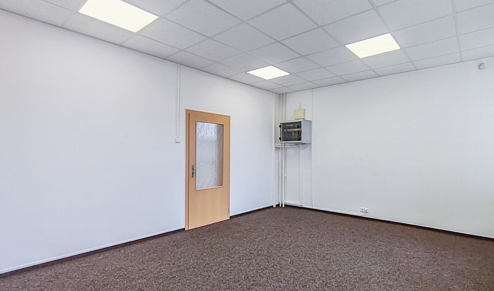 Pronájem kanceláře 102 m², Kolín – náhled fotky 4