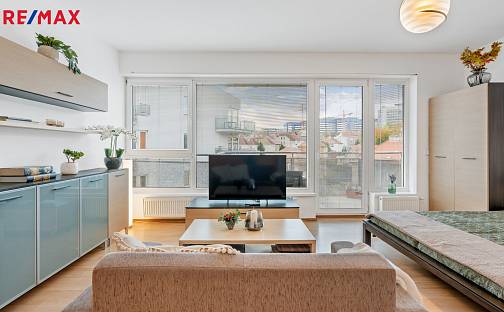 Prodej bytu 1+kk 36 m², Kudrnova, Praha 5 - Motol