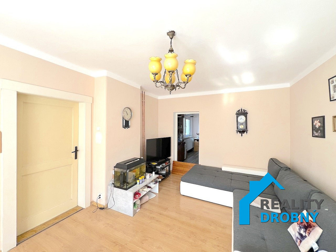 Prodej domu 205 m² s pozemkem 541 m² – fotografie 2