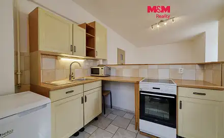 Pronájem bytu 1+kk 27 m²