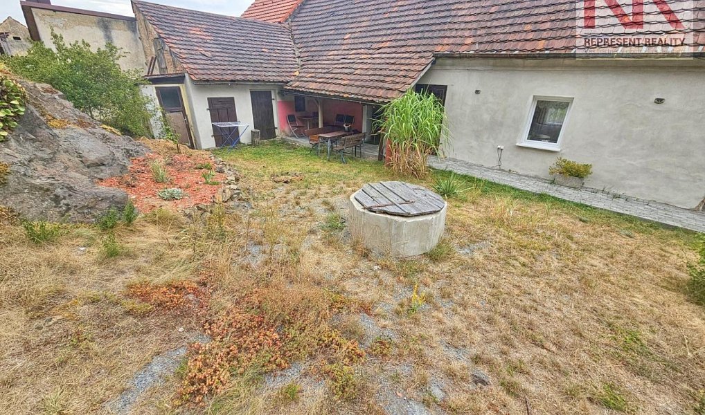 Prodej domu 60 m² s pozemkem 293 m², Hradec – náhled fotky 2