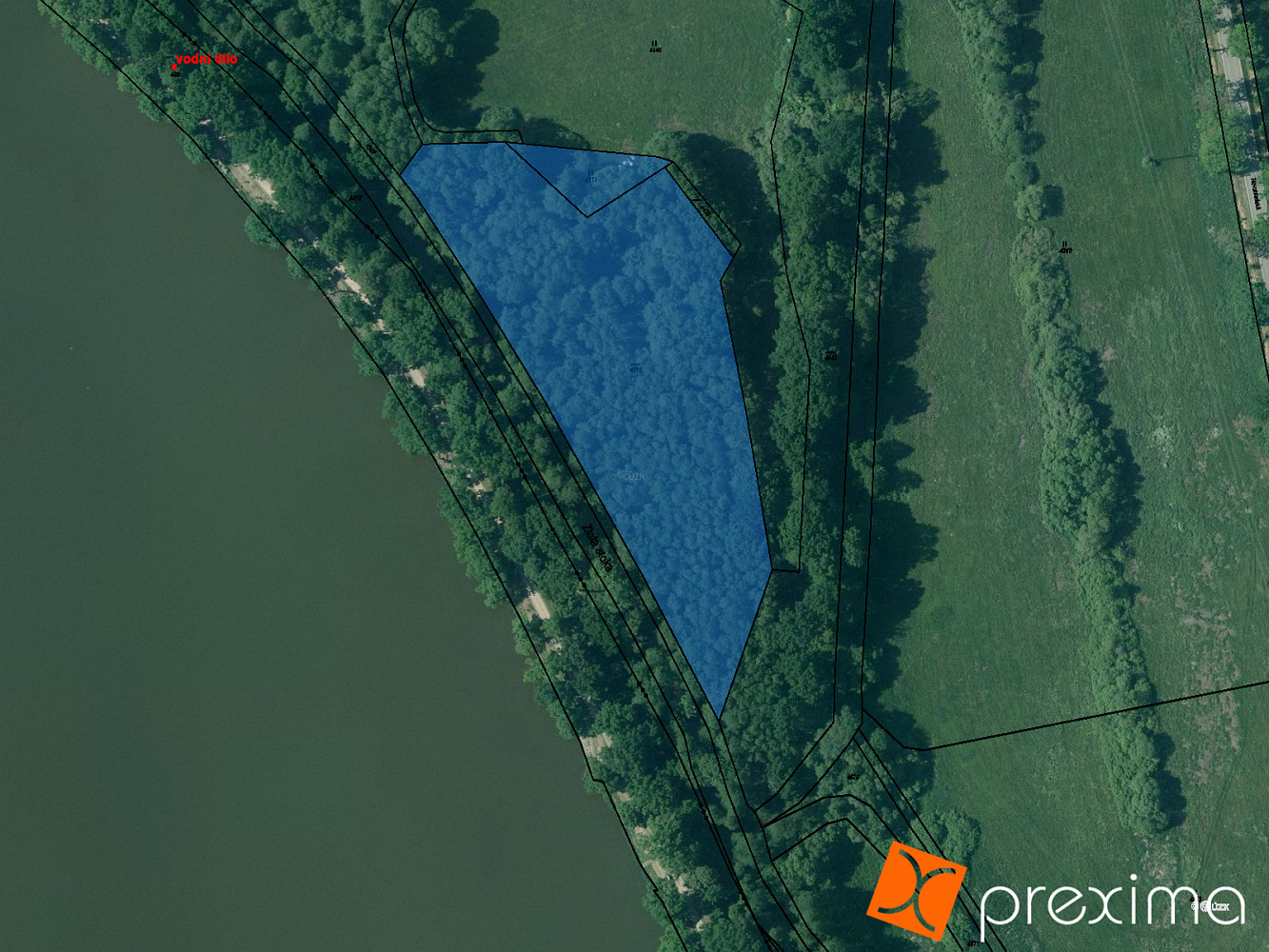 Prodej pozemku 975 m²