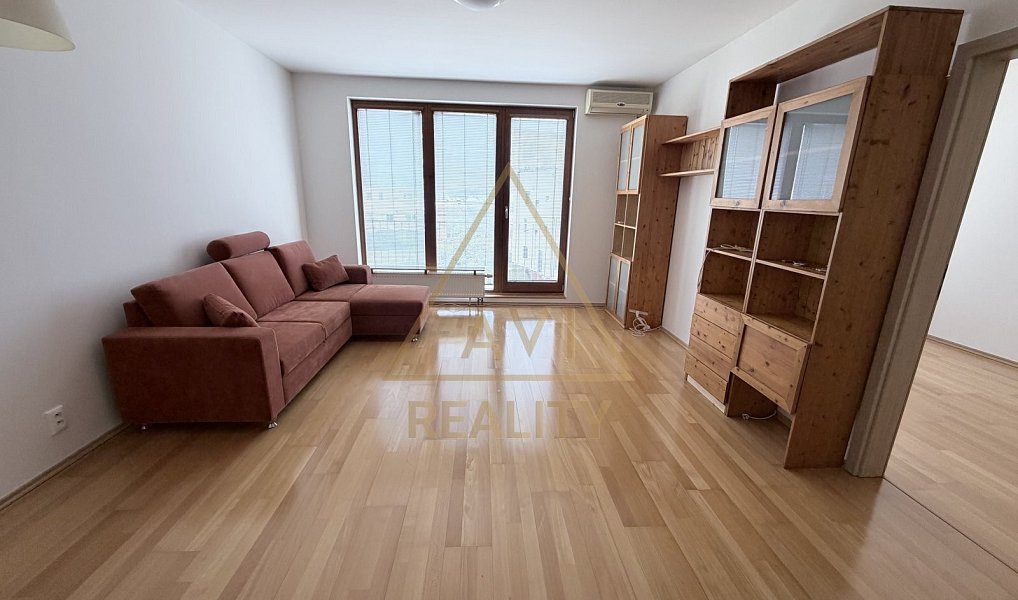 Pronájem bytu 2+kk 48 m², Praha – náhled fotky 3