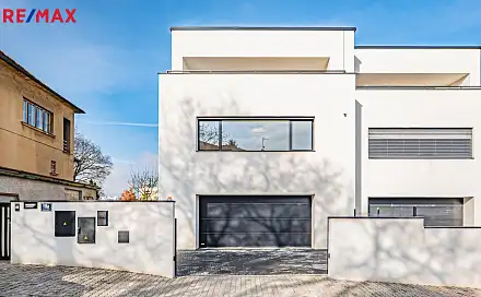 Prodej domu 283 m² s pozemkem 425 m², Ke Koh-i-nooru, Praha 5 - Stodůlky