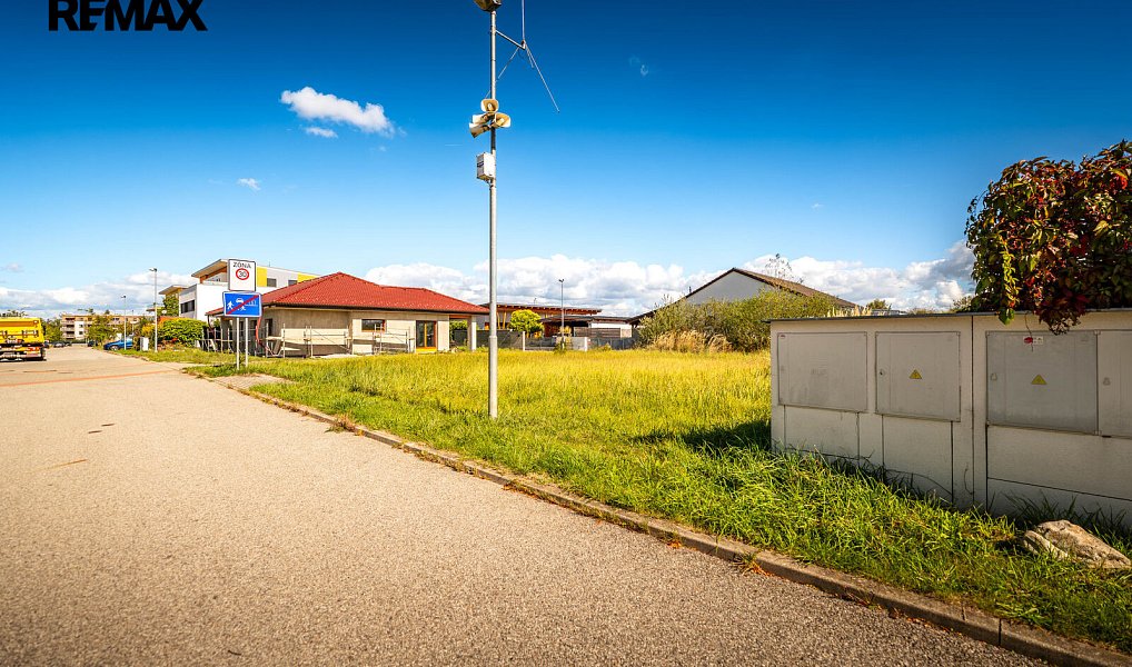 Prodej stavebního pozemku 540 m², České Budějovice – náhled fotky 16