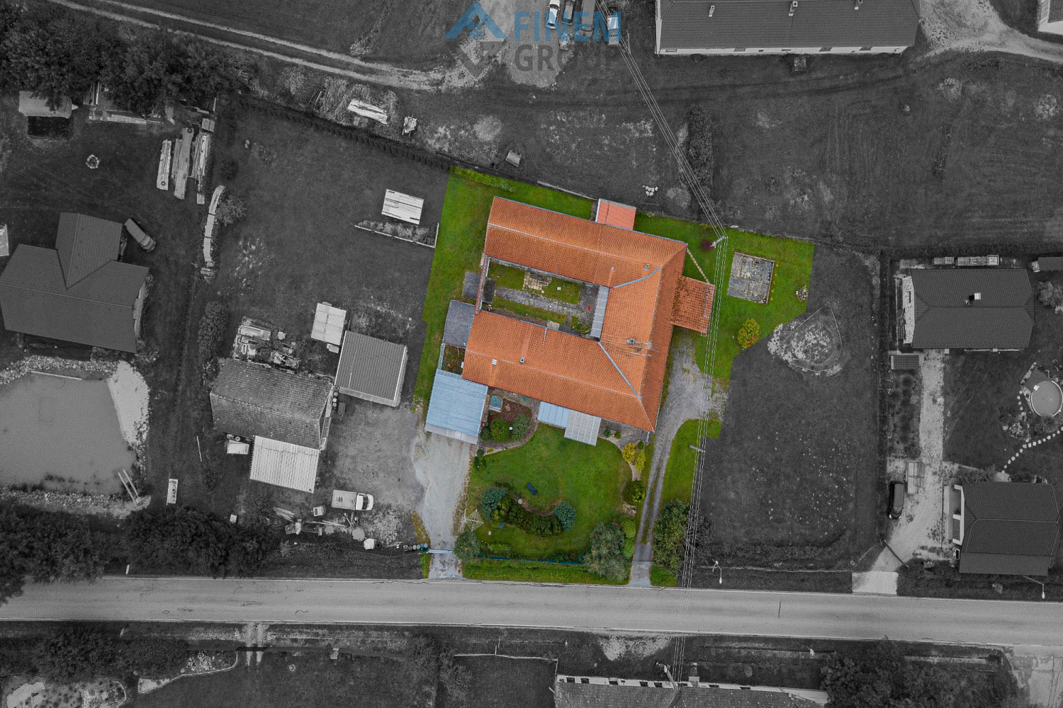 Prodej domu 728 m² s pozemkem 1 388 m² — photo 2