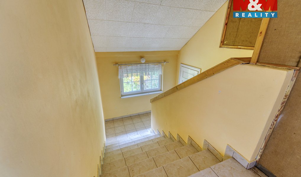 Prodej domu 800 m² s pozemkem 662 m², Oloví – náhled fotky 23