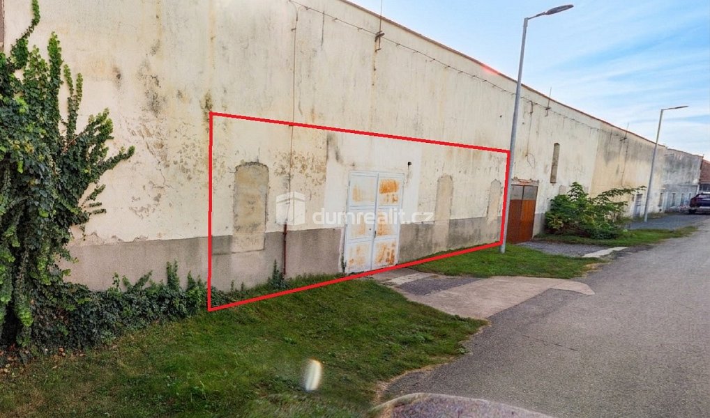 Pronájem skladovacích prostor 79 m², Podivín – náhled fotky 2