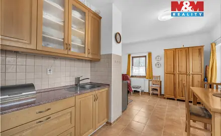 Pronájem domu 88 m² s pozemkem 183 m², Pecka, okres Jičín