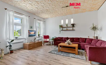Prodej bytu 4+kk 80 m², Na Ženichově, Libáň, okres Jičín