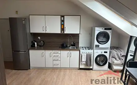Pronájem bytu 1+kk 50 m², Na Rybníčku, Opava - Předměstí