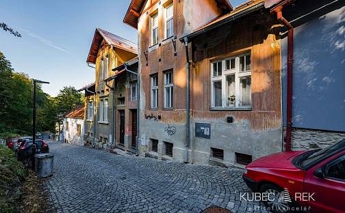 Pronájem bytu 2+1 60 m², Jordánská, Tábor