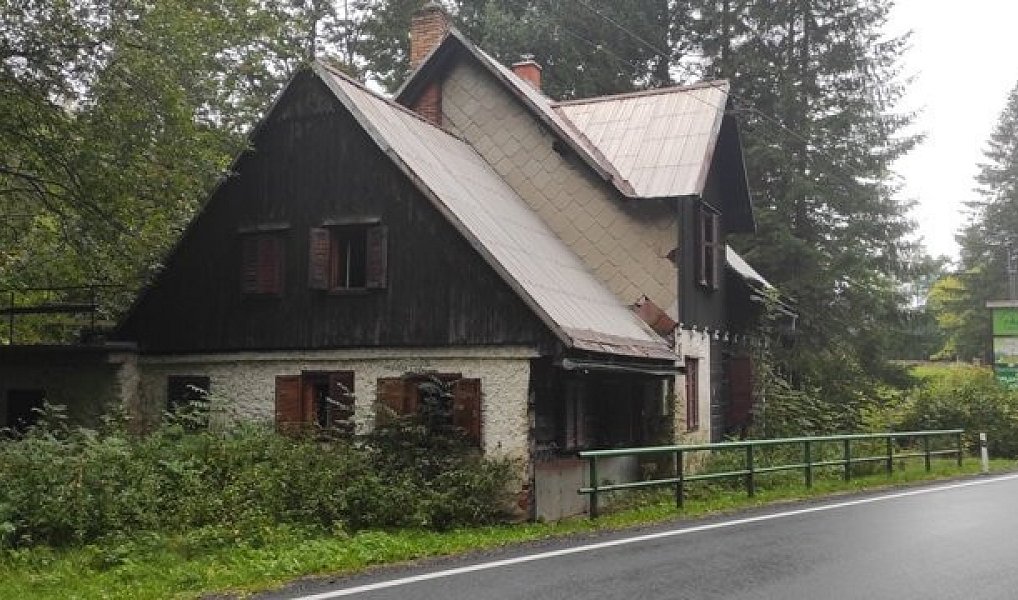 Prodej chaty/chalupy 380 m² s pozemkem 1 000 m², Bělá pod Pradědem – náhled fotky 3