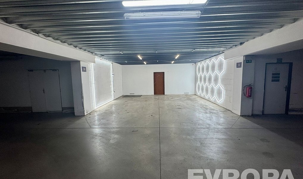 Pronájem komerčního objektu (jiného typu) 58 m², Plzeň – náhled fotky 2
