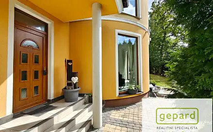 Prodej domu 310 m² s pozemkem 1 272 m², Nová Role - Mezirolí, okres Karlovy Vary