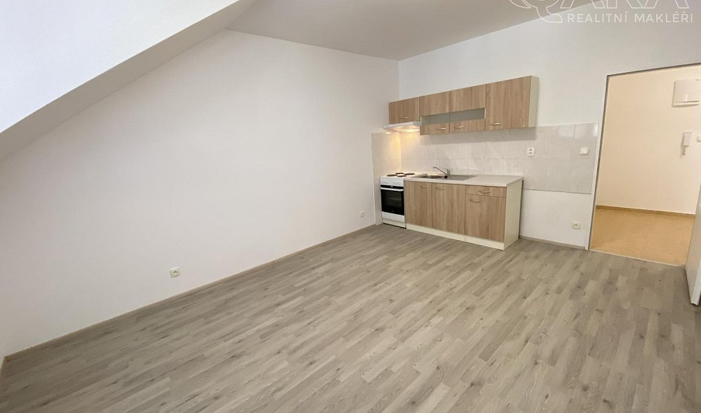Pronájem bytu 3+kk 86 m², Ivanovice na Hané – náhled fotky 13