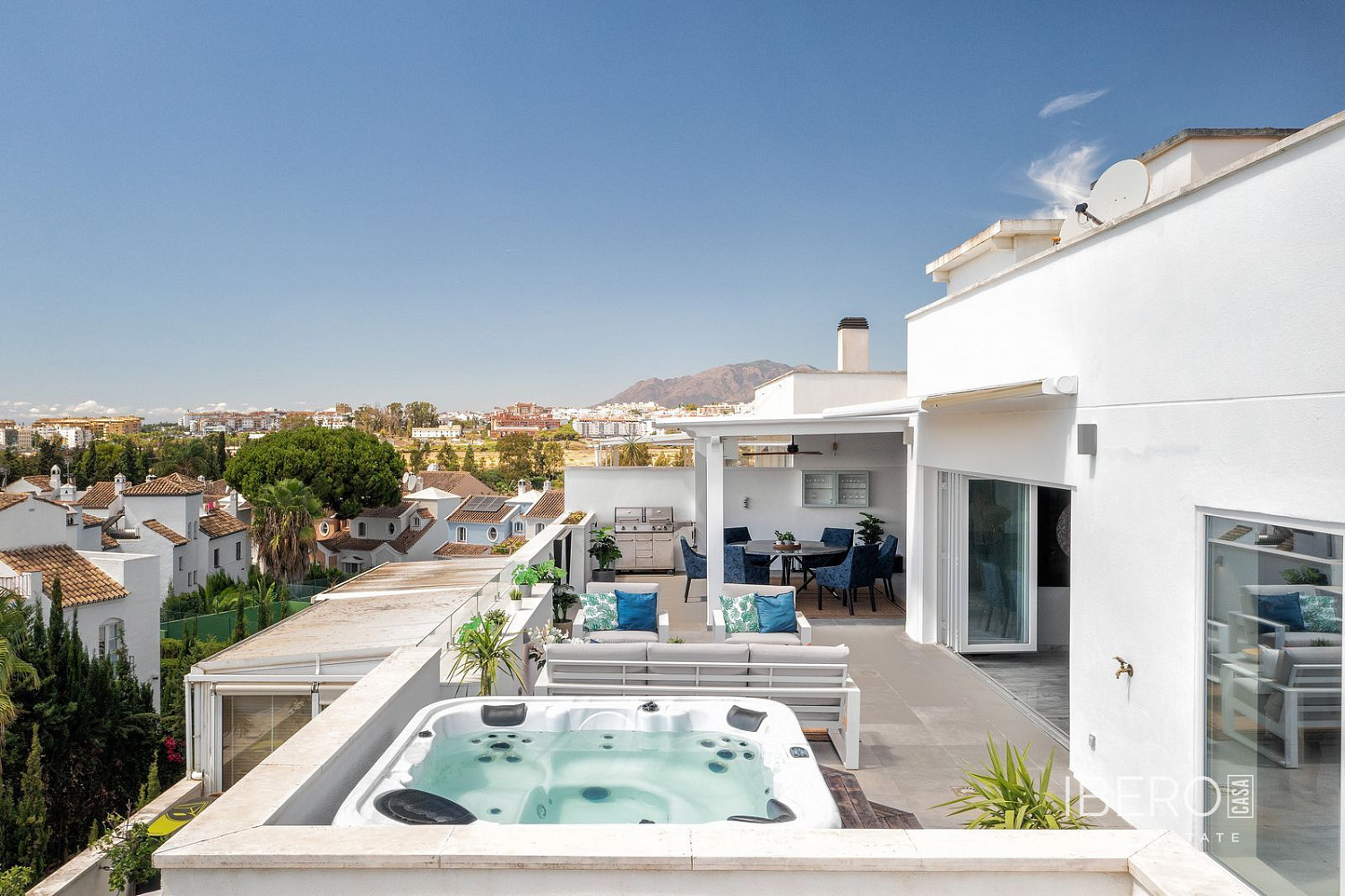 Pis 4+kk – Marbella, Nueva Andalucía - Vista 4