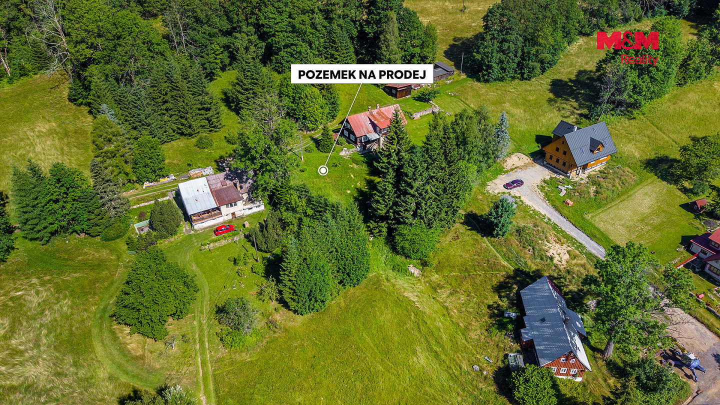 Prodej stavebního pozemku 826 m²
