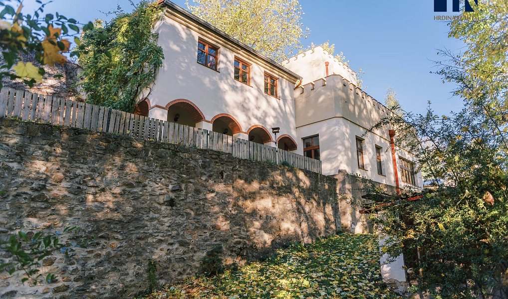 Prodej vily 200 m² s pozemkem 1 475 m², Jihlava – náhled fotky 5