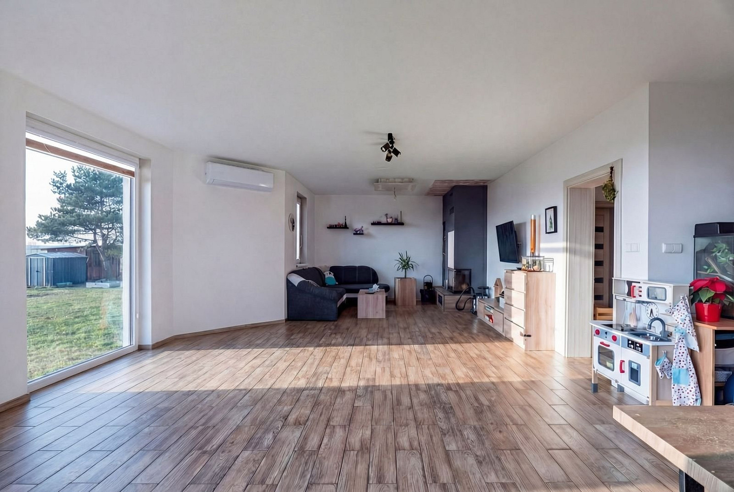 Prodej domu 140 m² s pozemkem 827 m² — photo 5