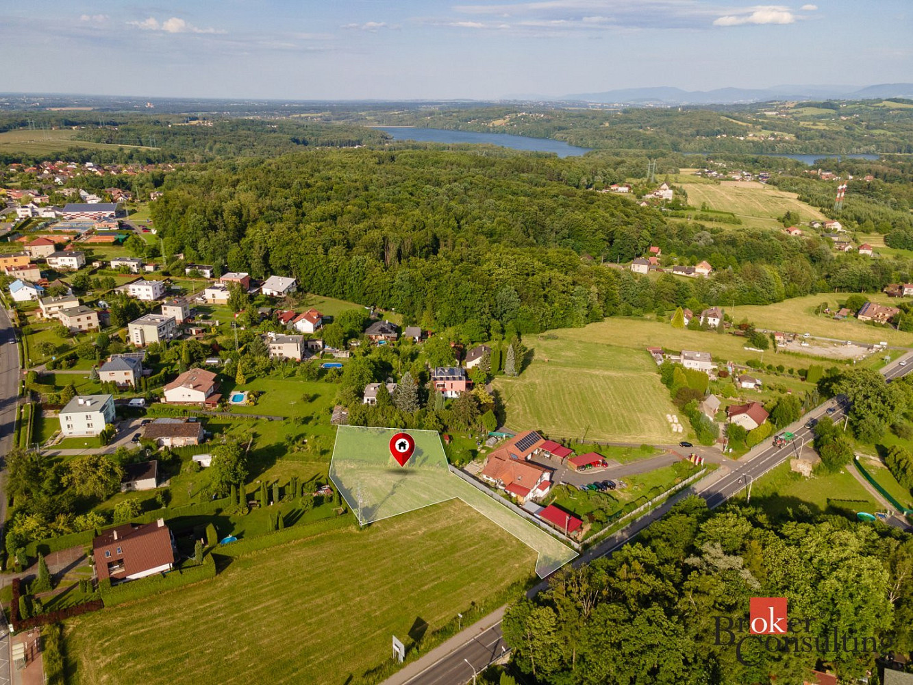 Prodej stavebního pozemku 1 886 m² – další