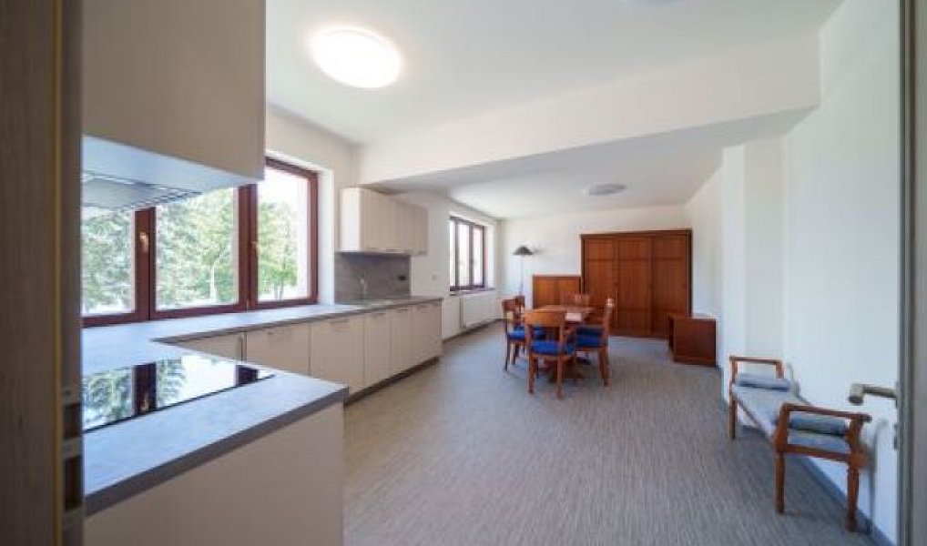 Pronájem bytu 2+kk 50 m², Jindřichův Hradec – náhled fotky 2