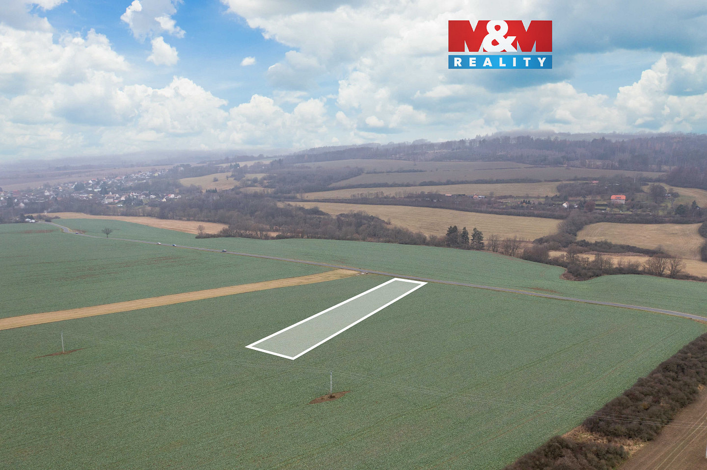 Prodej pole 5 604 m²