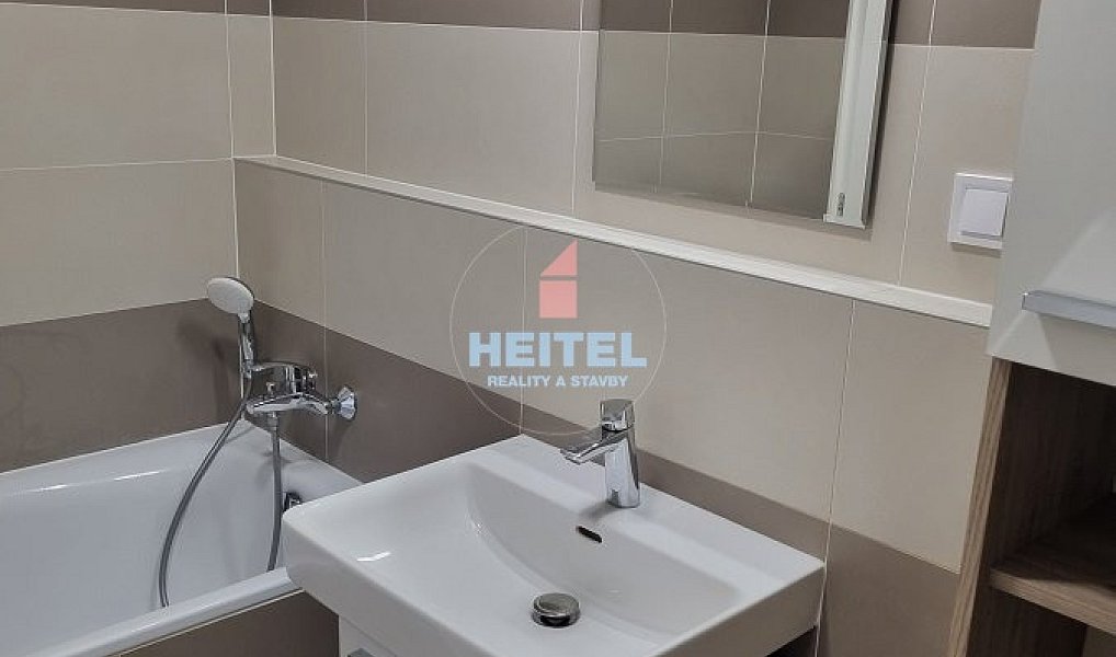Pronájem bytu 2+kk 56 m², Olomouc – náhled fotky 16