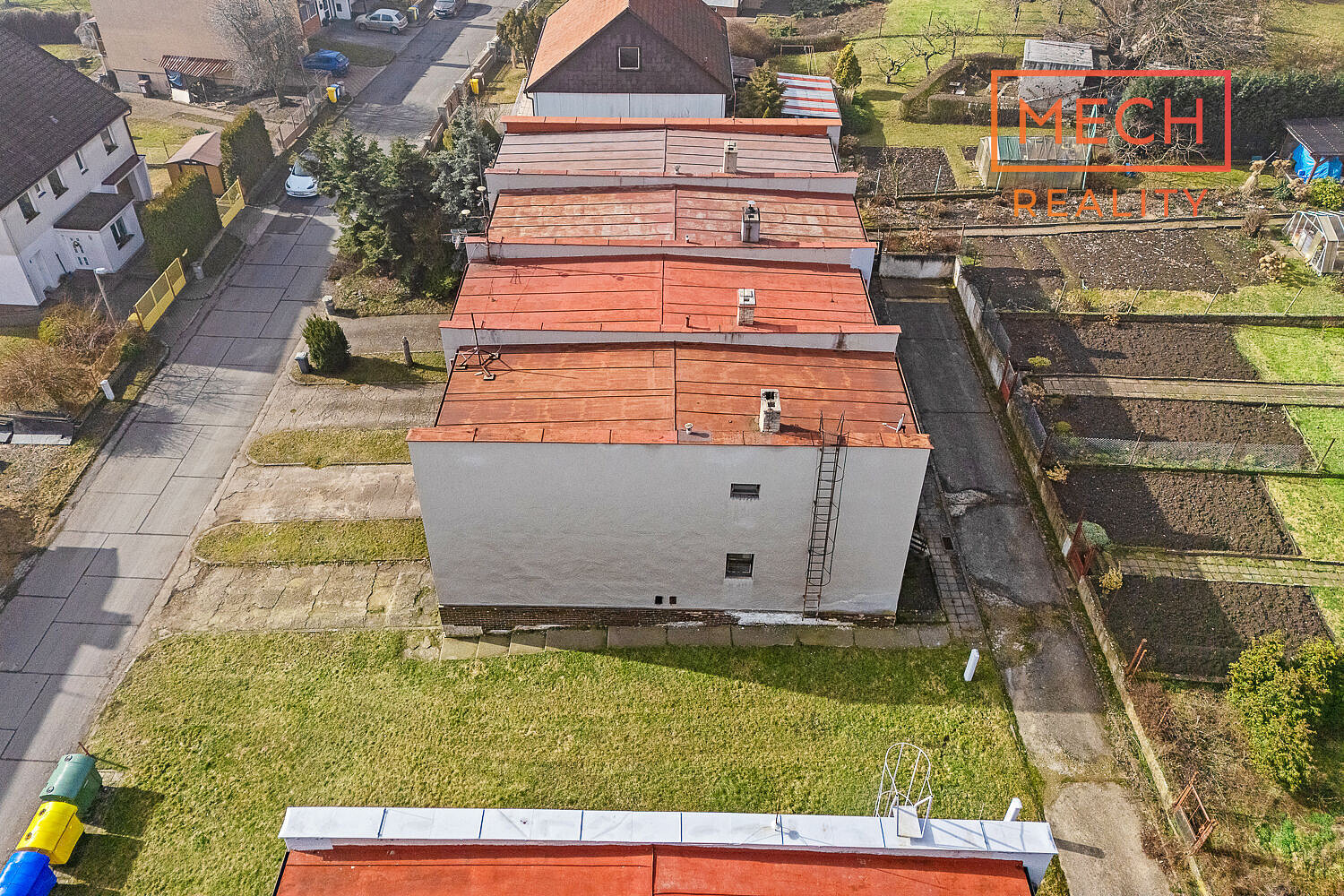 Prodej domu 158 m² s pozemkem 335 m²