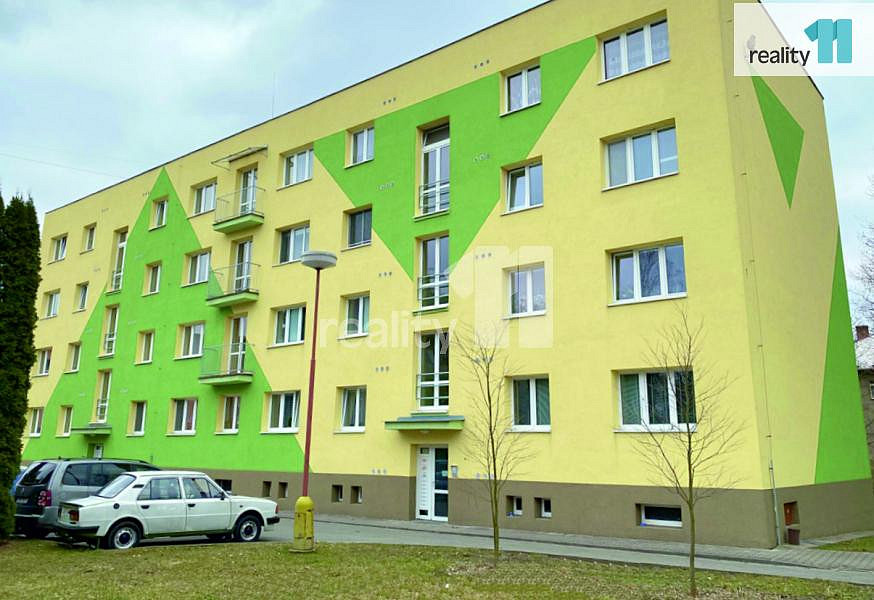 Pronájem bytu 2+1 47 m² — photo 2