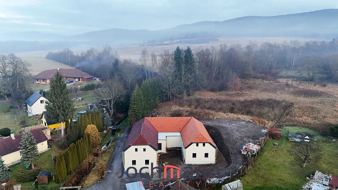 Prodej domu 294 m² s pozemkem 1 519 m²