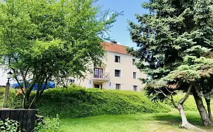 Prodej domu 750 m² s pozemkem 4 160 m², Třebušín, okres Litoměřice