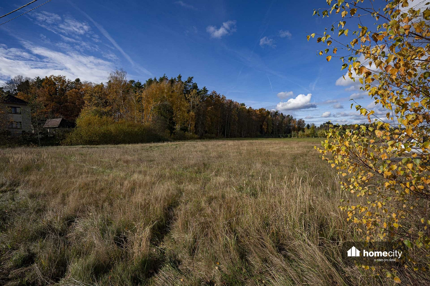 Prodej stavebního pozemku 900 m² – fotografie 2