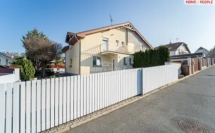 Prodej domu 110 m² s pozemkem 369 m², Šeříková, Jesenice - Osnice, okres Praha-západ