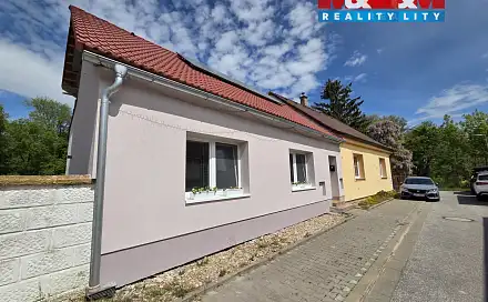 Prodej domu 70 m² s pozemkem 553 m², Rožumberkova, Žiželice, okres Kolín